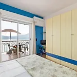 Holiday home Captivating In Near The Sea Oggebbio